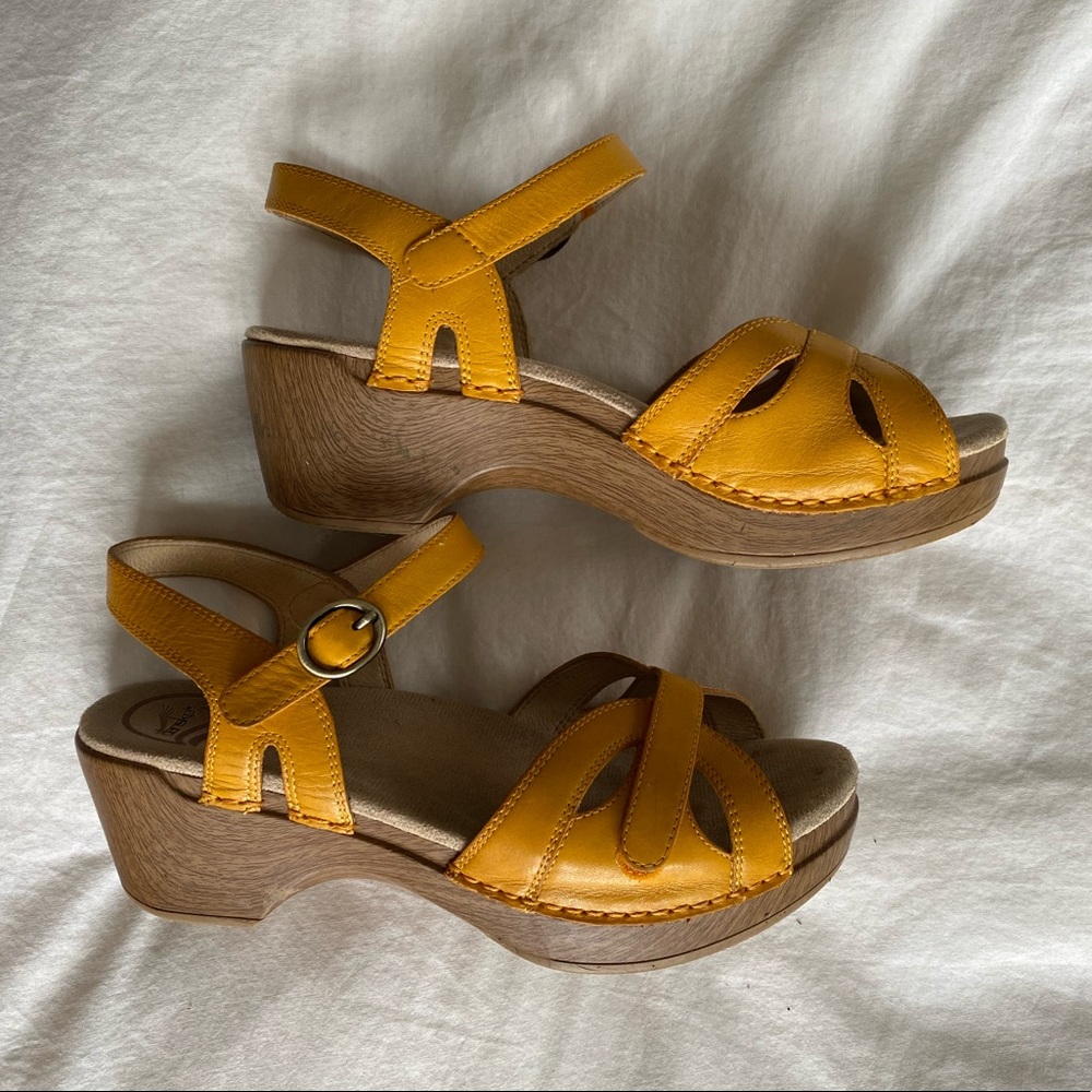 Dansko Season Sandal in Yellow 37